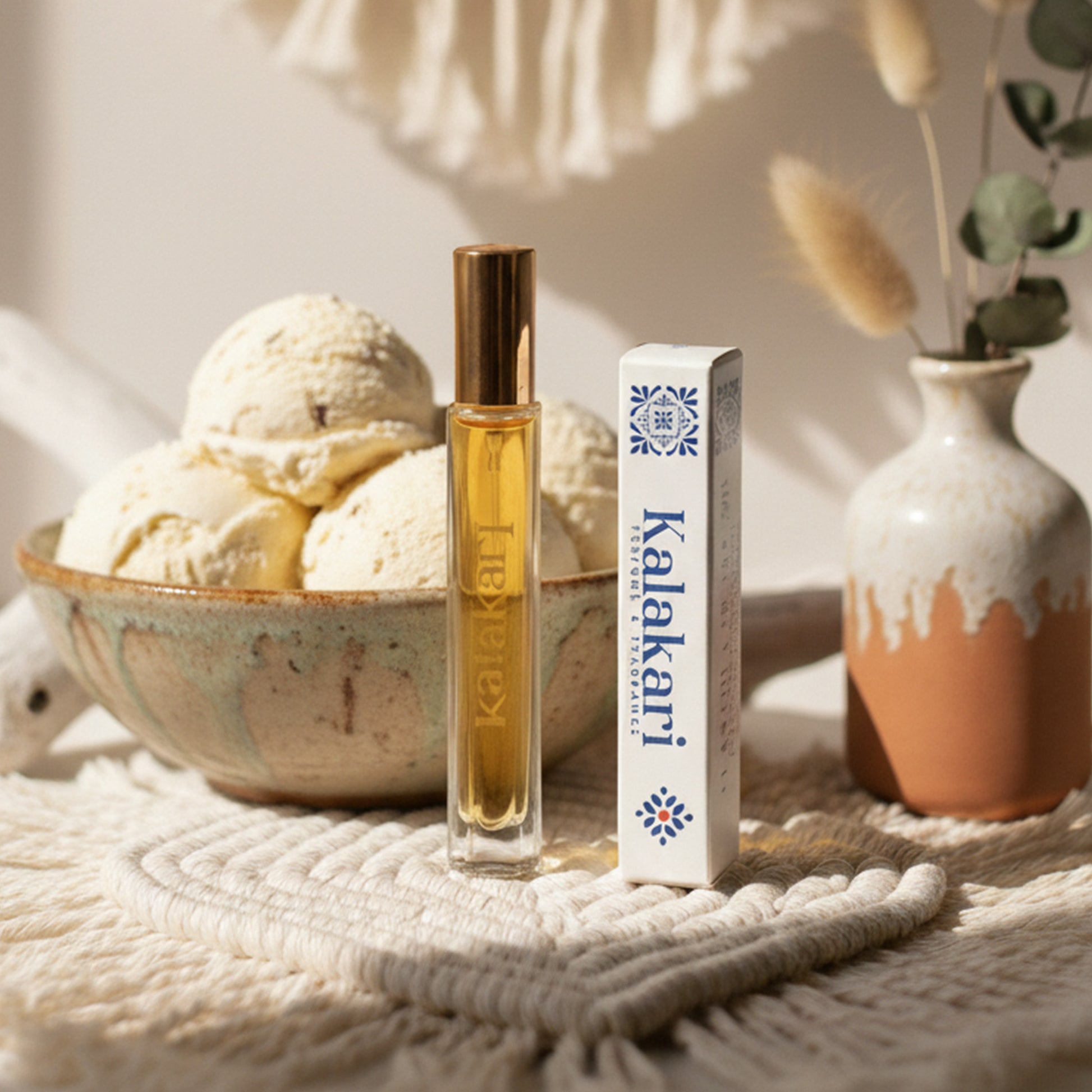 Vanilla Luxe 15ml Kalakari travel tester pack + Free Travel pouch